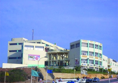 Mouvement dans les directions du tourisme et du logement