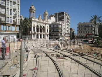 La place d'Armes livrée le 10 décembre                                    TRAMWAY D'ORAN