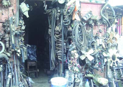 Le trafic de pièces détachées en Algérie s'amplifie