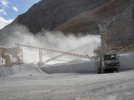 Les résidants s'insurgent contre bruit, poussière et mal-vie                                    Unités de concassage de Baghaï (Khenchela)