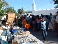 معارض تجارية بدرجة أسواق شعبية في مستغانم                                    تستهدف إفراغ جيوب البسطاء فقط