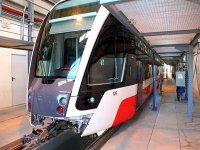 Mise en exploitation commerciale en mai prochain du tramway d'Oran (ministre)