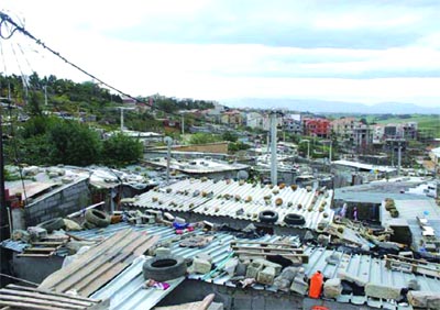 Les habitants d'El-Hadjar coupent la RN 16
