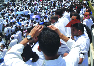 Les médecins résidents reprennent le travail