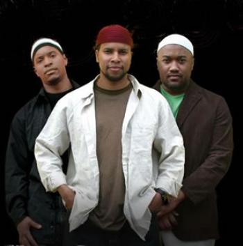 Un groupe musical américain à Tlemcen                                    NATIVE DEEN