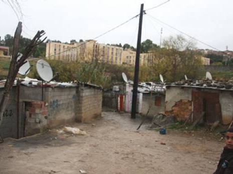 Zerzara, un bidonville oublié                                    Bas-fonds du vieux Rocher