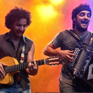 Concert de « La Troba Kung Fú » avec le musicien hispano-algérien Yacine Belahcene