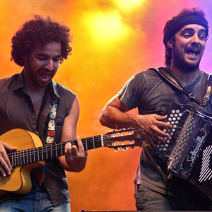 Concert de « La Troba Kung Fú » avec le musicien hispano-algérien Yacine Belahcene