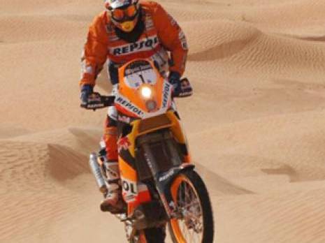 Grande kermesse à Adrar                                    Préparatifs du 9ème Festival des Sports Mécaniques