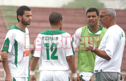 ASMO : Plusieurs joueurs cadres seront absents ce week-end Du pain sur la planche pour Benchadli avant le derby face au SAM