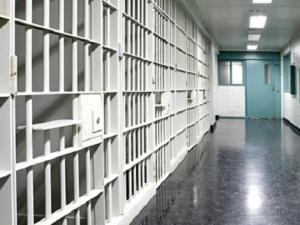 حبس مرشح للمحليات تورّط في فضيحة أخلاقية بتيارت