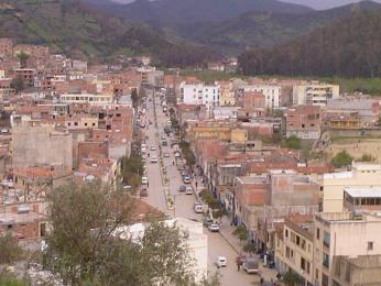 والي سكيكدة يوفد لجنة تحقيق إلى بلدية كركرة                                    على خلفية فضيحة بطاقات الإنتخاب وتسجيل أسماء الموتى