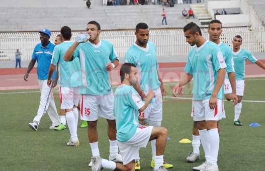 JSS-USMBA : Benyellès booste ses joueurs