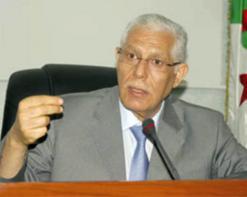 المسؤولون في قصور والطلبة في قبور                                     موكب حراوبية يستقبل في تيارت بهتافات احتجاجية