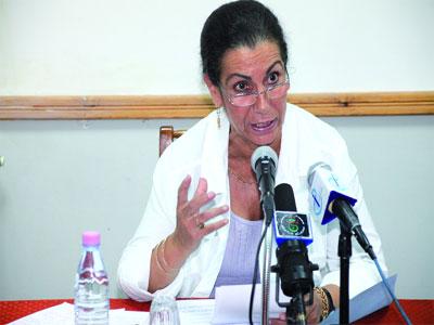 Le PT appelle le Président Bouteflika à faire respecter ses engagements politiques                                    Face à la résistance du FLN aux réformes politiques du chef de l'Etat