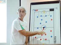 Vahid Halilhodzic, entraîneur national                                    'Je rendrai publique la liste des convoqués mardi ou mercredi'