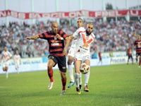 USM ALGER                                    Ce n'est pas du tout le rouleau compresseur annoncé !