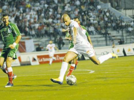 Le CR Belouizdad retrouve des couleurs                                    En occupant la première place de la Ligue 1