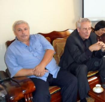 «Ecrire notre théâtre avec un regard nouveau»                                    LE COMMISSAIRE DU FITA ET SES CORESPONSABLES ANIMENT UN POINT DE PRESSE