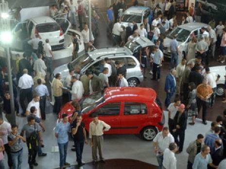 Une facture en hausse de 15%                                    Importation des véhicules