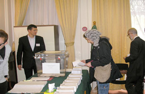 مناوشات بين مناضلين من 