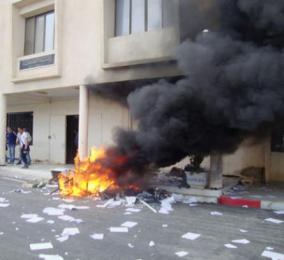 تخريب مقر بلدية جواب بالمدية                                    عقب الإنتهاء من عملية الإقتراع