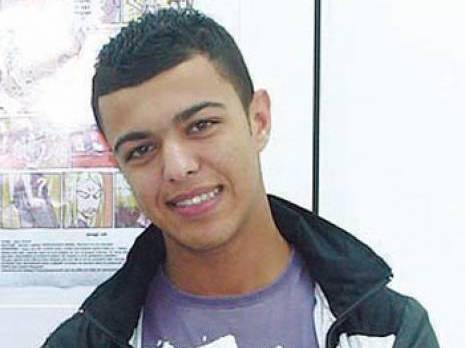 «La bande dessinée intéresse les jeunes»                                    Sofiane Belaskri. Bédéiste