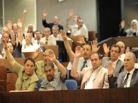 Le projet de loi de finances pour 2012 adopté par l'APN