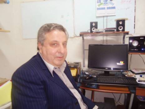 «Le multimédia est un moyen d'apprentissage»                                    Fayçal Benkalfat. Musicologue, concepteur de coffrets sur les maîtres de la nouba