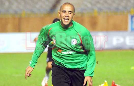 Bougherra : «Une fois qu'il aura passé une journée avec nous, Feghouli ne regrettera pas son choix»