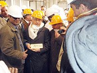 Un autre scandale sur le compte DE l'ex-ministre Chakib Khelil                                    L'entreprise Enor victime d'arnaque