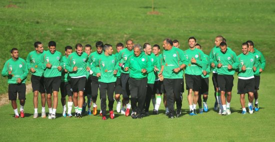 La préparation effective aux matchs contre la Tunisie et le Cameroun débute aujourd'hui                                    Michael Fabre et Aoudia derniers arrivants au stage des « verts »