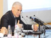 La qualité et la bonne intégration de la communauté algérienne au Canada relevées