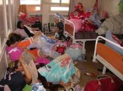 Derrière un langoureux sit-in, un mouroir silencieux