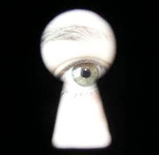 Quand une adolescente punit sa mère                                    Dénonciation