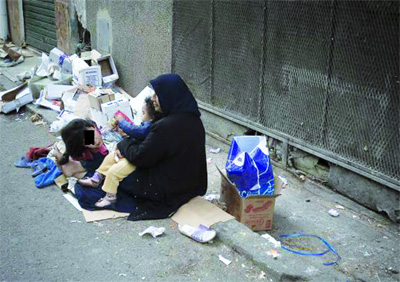 Des milliers de SDF survivent dans le froid crucial