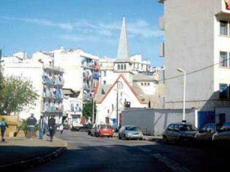 Bab El Oued vidé du tiers de sa population                                    Dix ans après les inondations