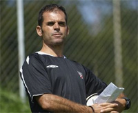 Ollé-Nicolle commence son travail                                    USMA