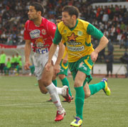 Vie des clubs                                    JSK/ Le PAC au menu des Canaris cet après-midi