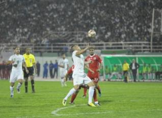 Amical Algérie Tunisie 1-0