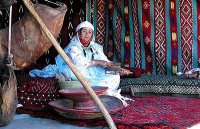 Laghouat : les femmes artisans veulent écouler leurs produits