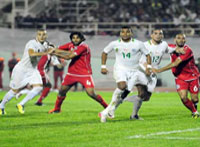 Equipe nationale/ Hier en amical, à Blida : Algérie 1 - Tunisie 0                                    Les Verts poursuivent leur marche