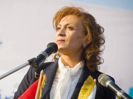 La nouvelle Tunisie sera «arabo-musulmane»                                    Souad Abderrahim. Représentante d'Ennahda