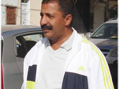 «On fait le nécessaire pour nous adapter à ce niveau»                                    Hmimou Zerouati. Président de la JS Saoura