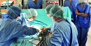 Parrainage par des équipes des CHU d'Alger                                    Chlef, MISE EN SERVICE D'UN Hôpital de 240 lits