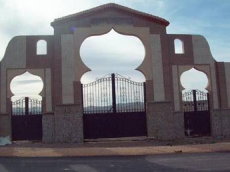 Cimetière de Sidi Amar : On entasse les morts                                    Tlemcen : les autres articles