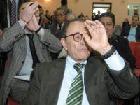 Réélu pour un troisième mandat à la tête du FCE                                    Réda Hamiani s'impose face à la jeune garde