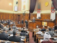 Des membres du Conseil de la nation préconisent un mode de scrutin favorisant un vote massif