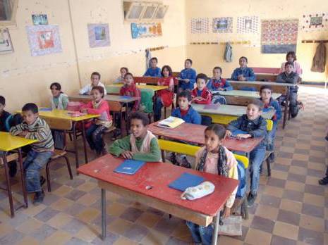 Les paradoxes de l'enseignement au Sud                                    Entre manque d'enseignants et conditions rédhibitoires