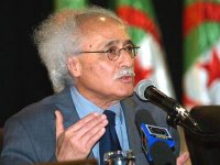 M. Babès pour une adaptation des programmes de formation aux besoins du marché du travail